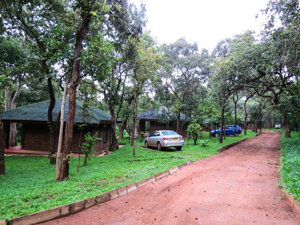 Hotel Woodlands Lilongwe Extérieur photo