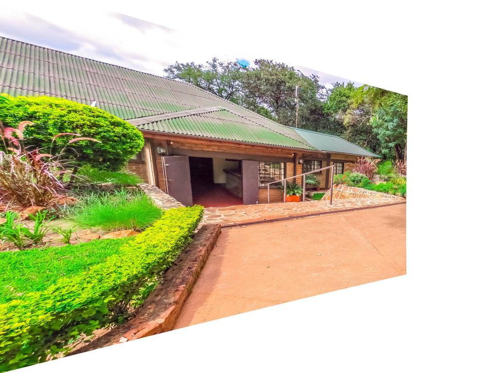Hotel Woodlands Lilongwe Extérieur photo