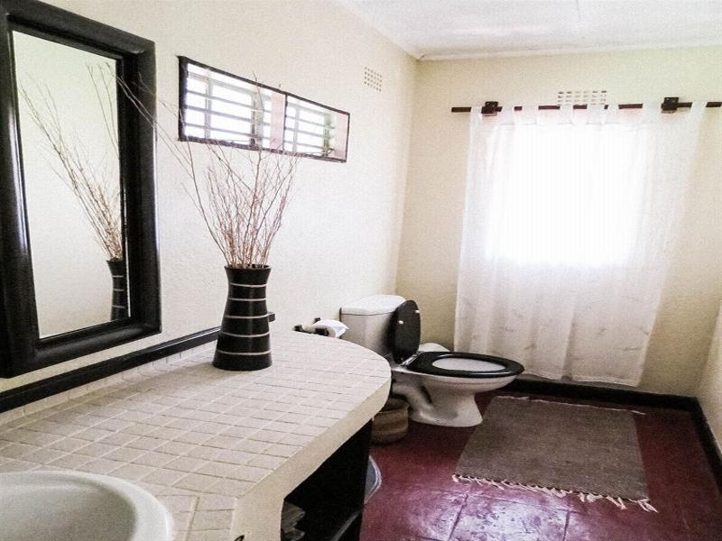 Hotel Woodlands Lilongwe Extérieur photo