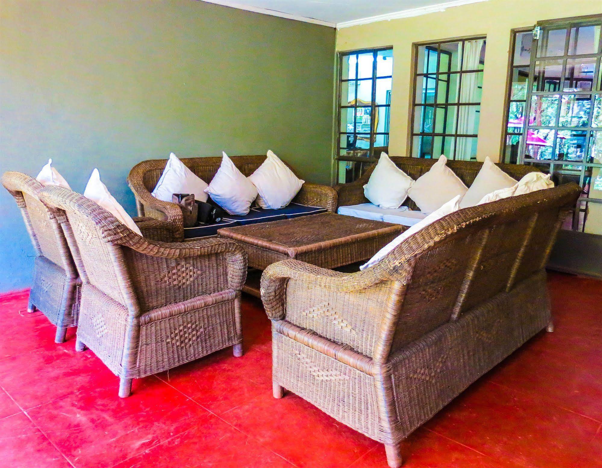 Hotel Woodlands Lilongwe Extérieur photo